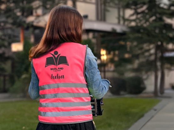 Ontwerp je eigen fluo veiligheidshesje